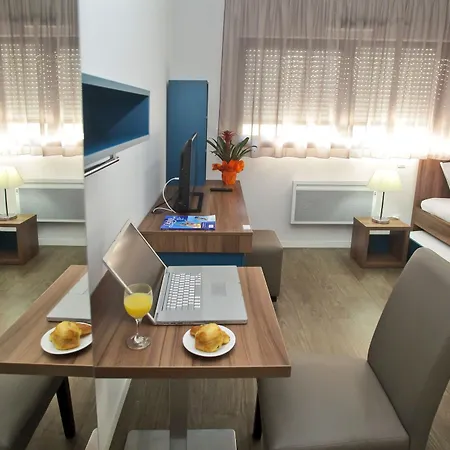 Apartment Odalys Le Jardin Des Lettres