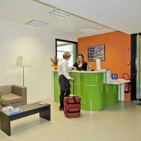 Odalys Le Jardin Des Lettres Apartment
